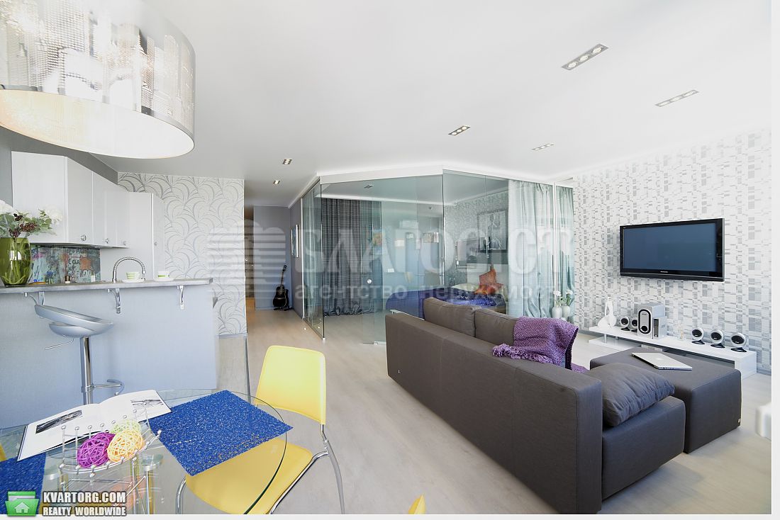 Rent out 2-room apartment. Киев,  Гетьмана Вадима — photo 2