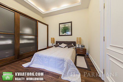 Sell 4-room apartment. Киев,  Артема — photo 9