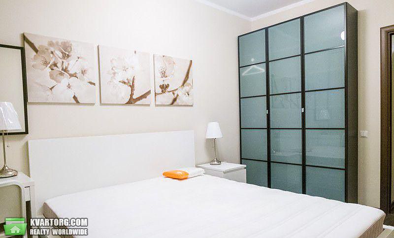 Rent out 3-room apartment. Киев, Никольско-Слободская — photo 1