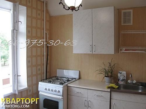 Rent out 2-room apartment. Киев,  Тычины пр — photo 6