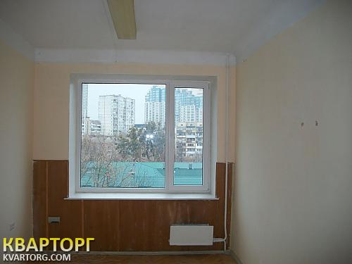 Rent out office. Киев, Дегтяревская — photo 2