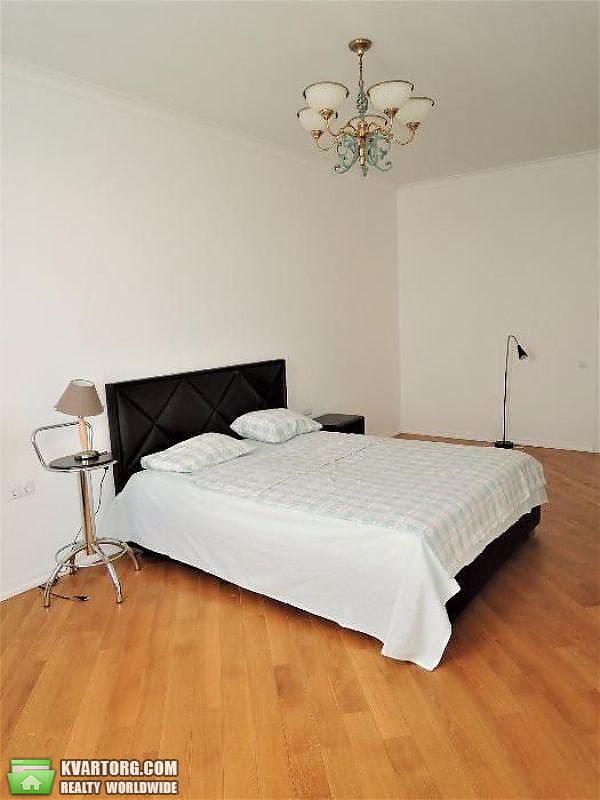 Rent out 3-room apartment. Киев,  Глубочицкая — photo 6