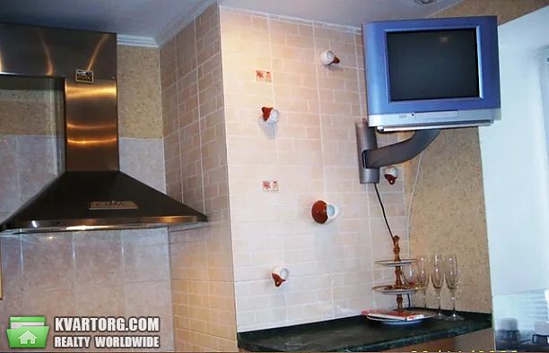 Rent out 2-room apartment. Киев, Боггоутовская — photo 5