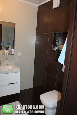 Sell 3-room apartment. Киев,  Урловская — photo 8