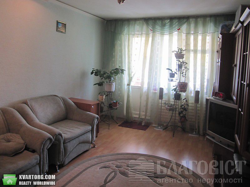 Sell 2-room apartment. Киев,  Героев Днепра — photo 3