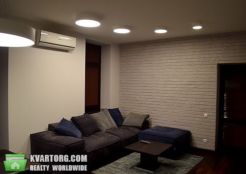 Rent out 2-room apartment. Киев,  Леси Украинки бул — photo 1