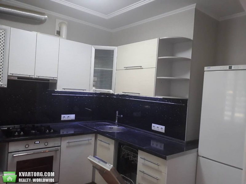 Sell 2-room apartment. Киев, Безручко — photo 2