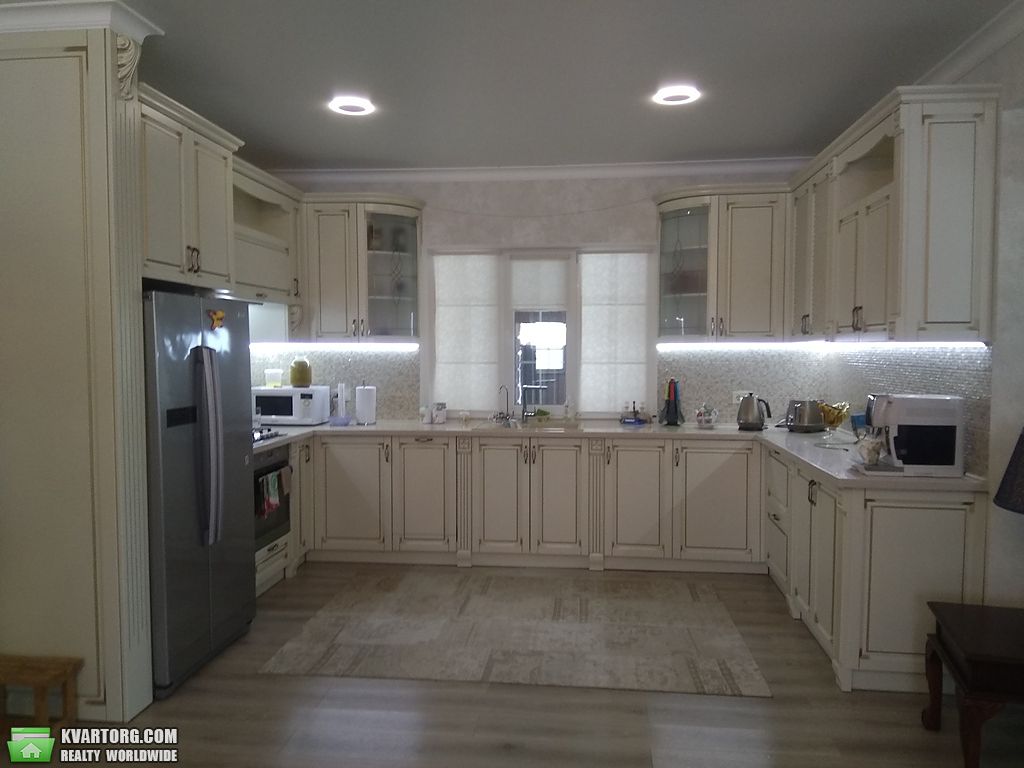Sell house. Киевская обл., Центральная — photo 1