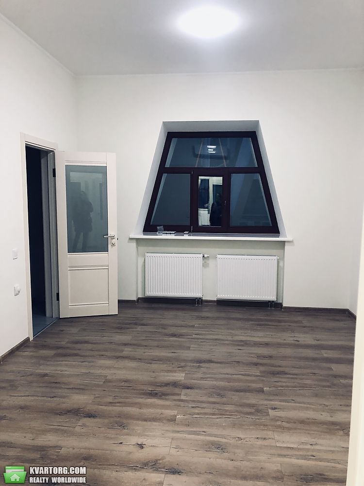 Rent out 3-room apartment. Киев, Воздвиженская — photo 2