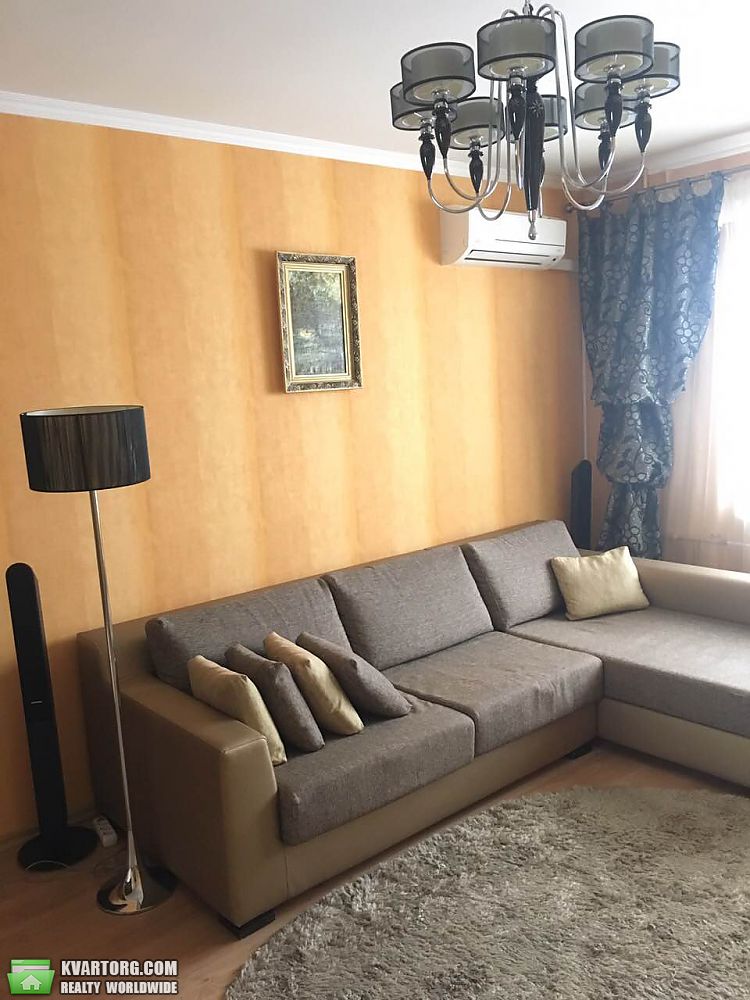 Sell 2-room apartment. Киев,  Якубовского — photo 1
