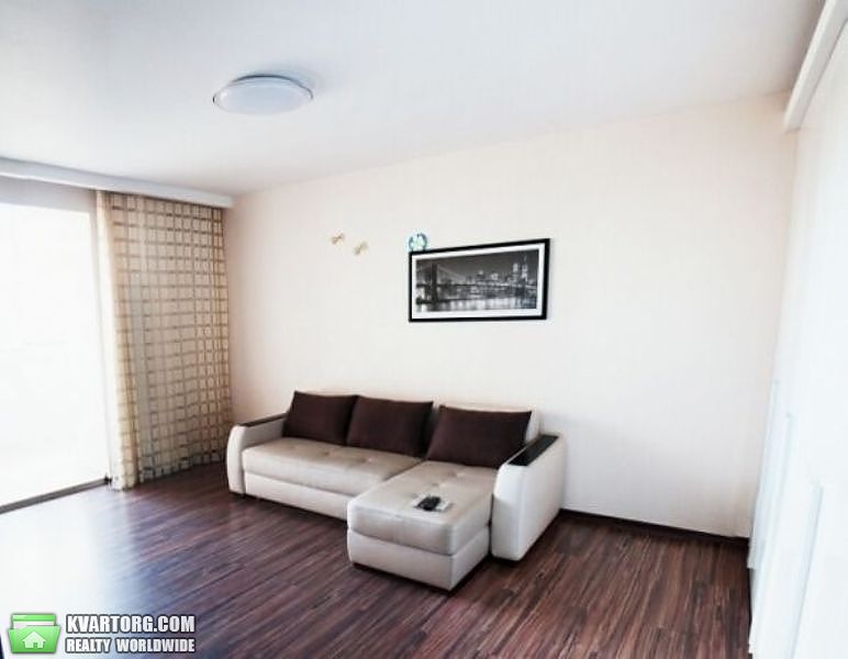 Sell 3-room apartment. Киев,  Верховинца — photo 9