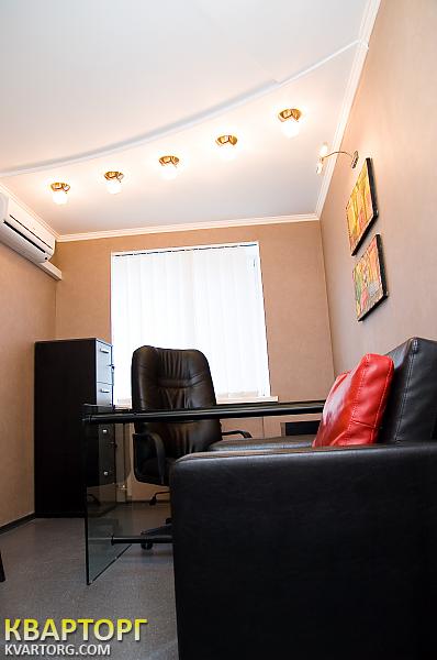 Rent out office. Киев,  Жилянская — photo 4