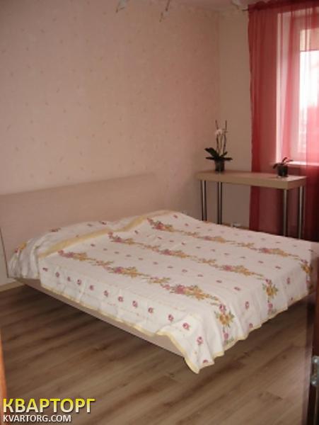 Rent out 2-room apartment. Киев, Героев Сталинграда пр — photo 4