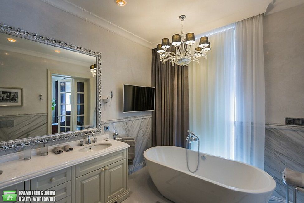 Sell 4-room apartment. Киев, Ивана Мазепы — photo 8