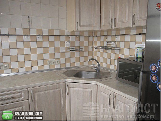 Sell 2-room apartment. Киев,  Бурмистенко — photo 5