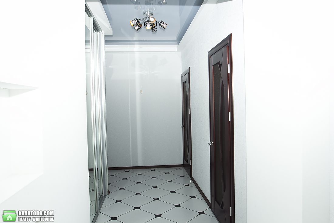 Rent out 2-room apartment. Днепропетровск, Карла Маркса — photo 5