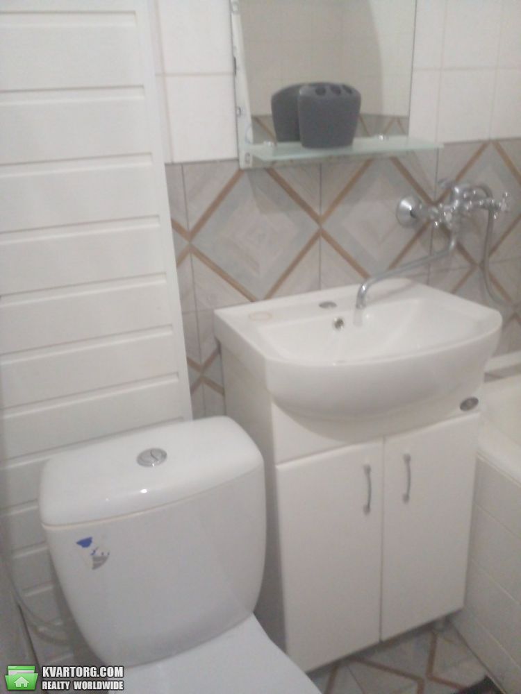 Rent out 1-room apartment. Киев, Бойченко — photo 9