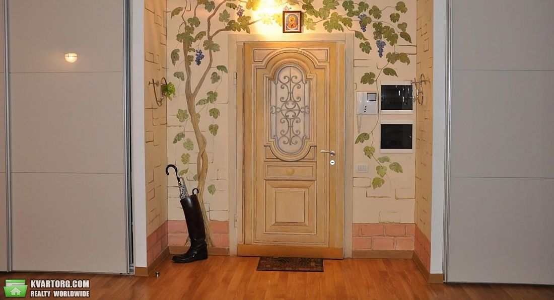 Rent out 4-room apartment. Киев,  Старонаводницкая — photo 10