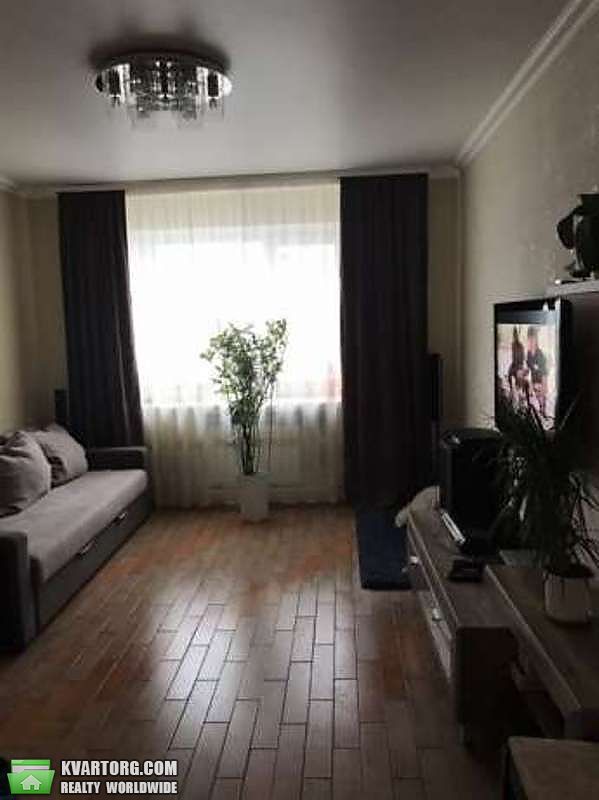 Sell 3-room apartment. Киев,  Милославская — photo 1