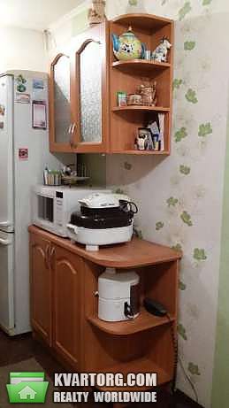Rent out 3-room apartment. Киев, Зодчих — photo 6