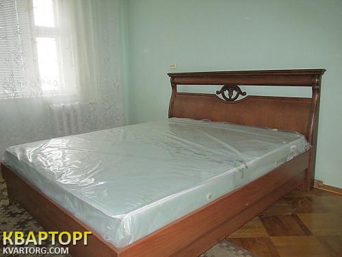 Rent out 2-room apartment. Киев,  Вишняковская — photo 1