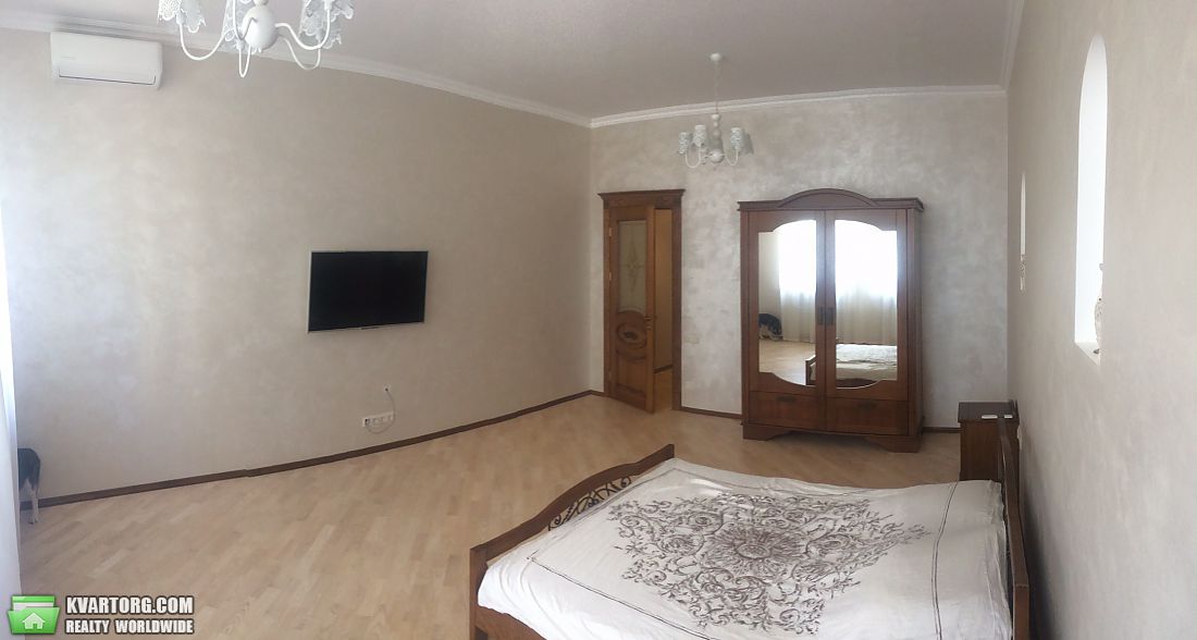 Rent out 3-room apartment. Киев, Кожемяцкая — photo 2