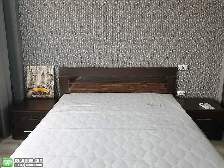 Rent out 2-room apartment. Киев, бул. Леси Украинки — photo 5