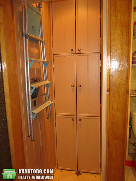 Sell 2-room apartment. Днепропетровск, Октябрськая пл. — photo 4
