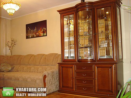 Sell 3-room apartment. Киев, Озерная — photo 1