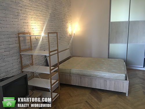 Rent out 1-room apartment. Киев,  Рейтарская — photo 1