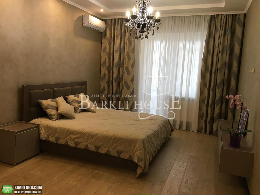 Rent out 2-room apartment. Киев,  Уборевича — photo 9