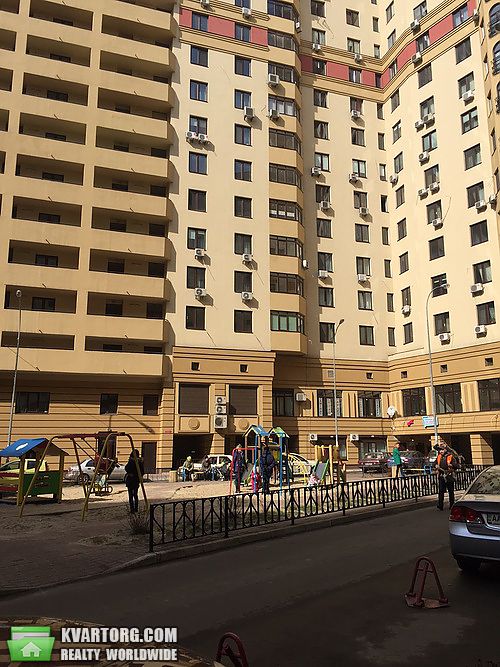 Rent out 2-room apartment. Киев,  Полтавская — photo 9
