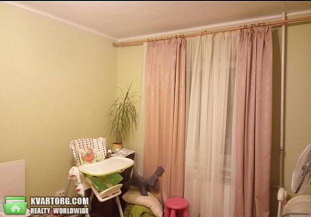 Sell 3-room apartment. Киев,  Дубровицкая — photo 2