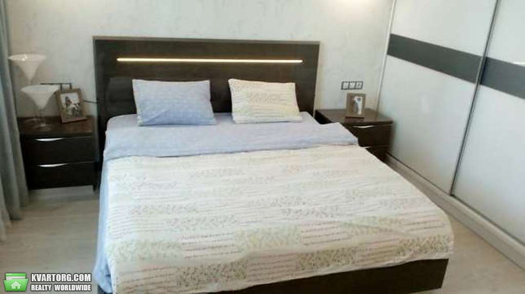 Rent out 2-room apartment. Киев,  Демиевская — photo 3