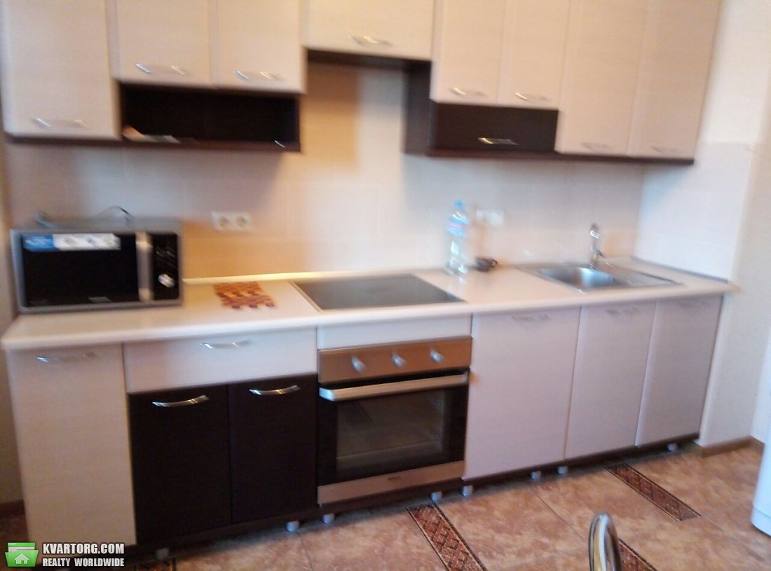 Rent out 1-room apartment. Одесса, Разумовская — photo 1