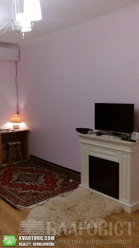 Sell 1-room apartment. Киев,  Воскресенская — photo 1
