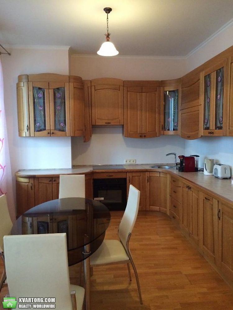Rent out 4-room apartment. Киев,  Тверская — photo 6