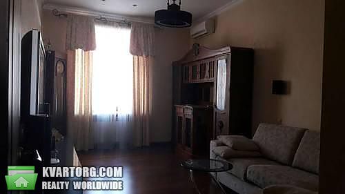 Sell 2-room apartment. Киев,  ул. Крещатик — photo 1