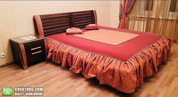 Rent out 2-room apartment. Киев,  Гончара — photo 1