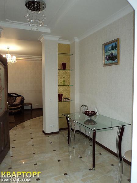Rent out 2-room apartment. Киев,  Саксаганского — photo 9