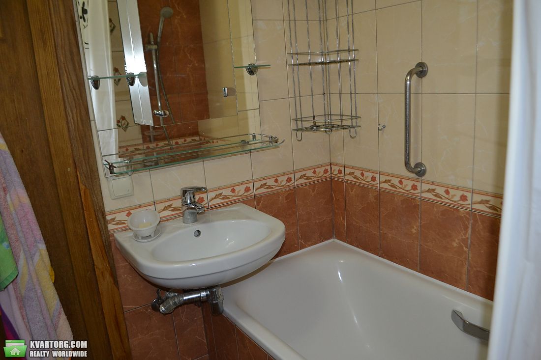 Rent out 2-room apartment. Киев, проспект Победы — photo 6