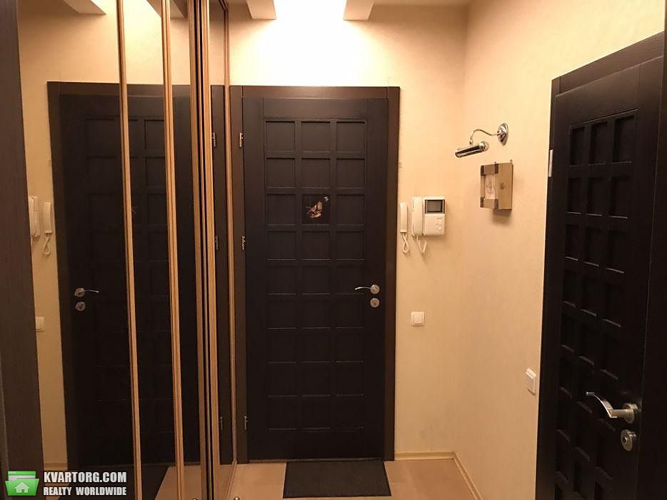 Rent out 2-room apartment. Киев,  Сечевых Стрельцов — photo 8