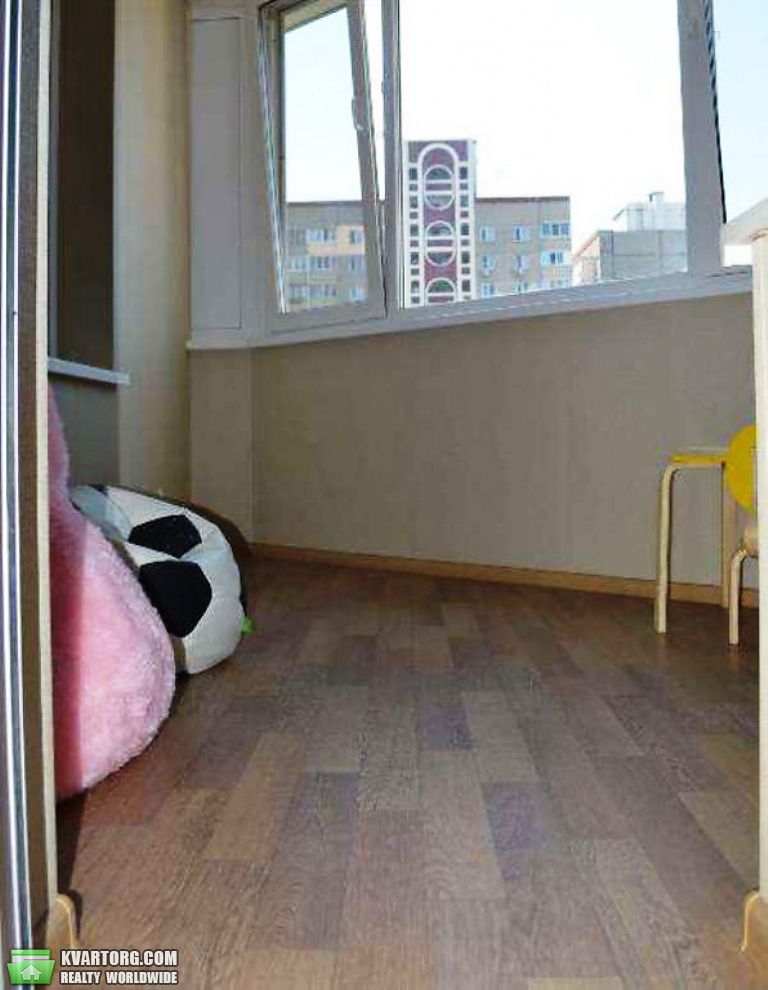 Sell 4-room apartment. Киев,  Ревуцкого — photo 8