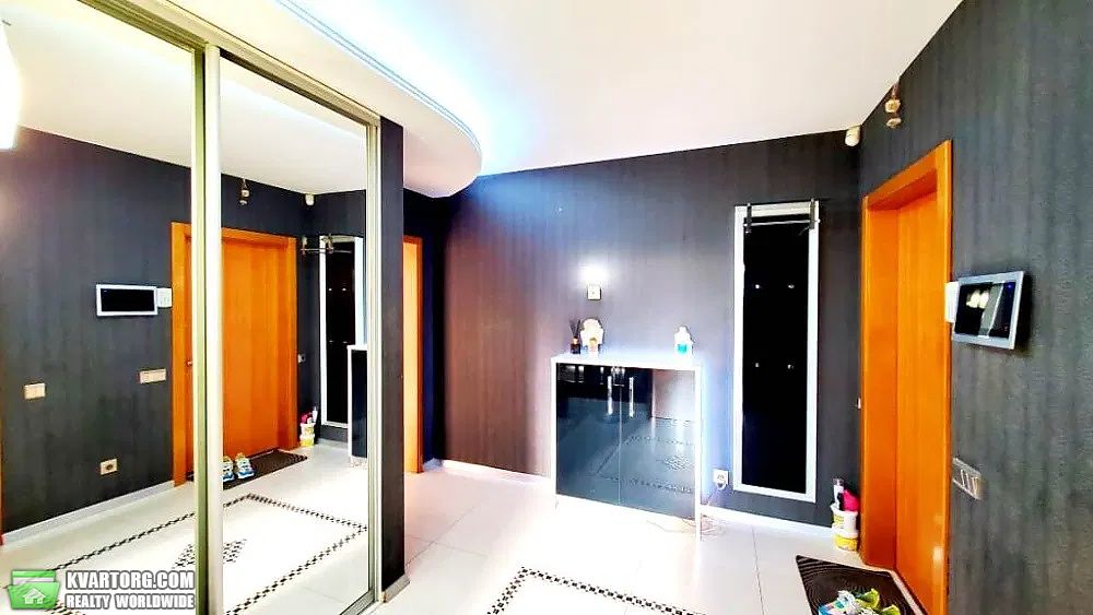 Sell 4-room apartment. Киев,  Машиностроительная — photo 10