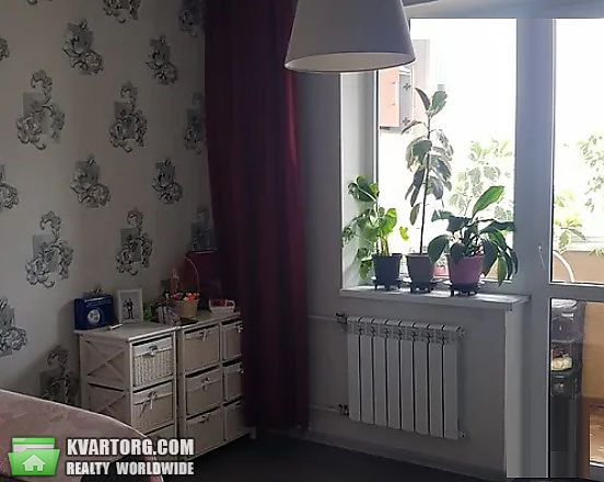 Sell 3-room apartment. Киев,  Тростянецкая — photo 1