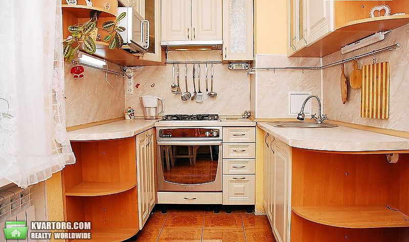 Sell 3-room apartment. Киев,  Харьковское шоссе — photo 1