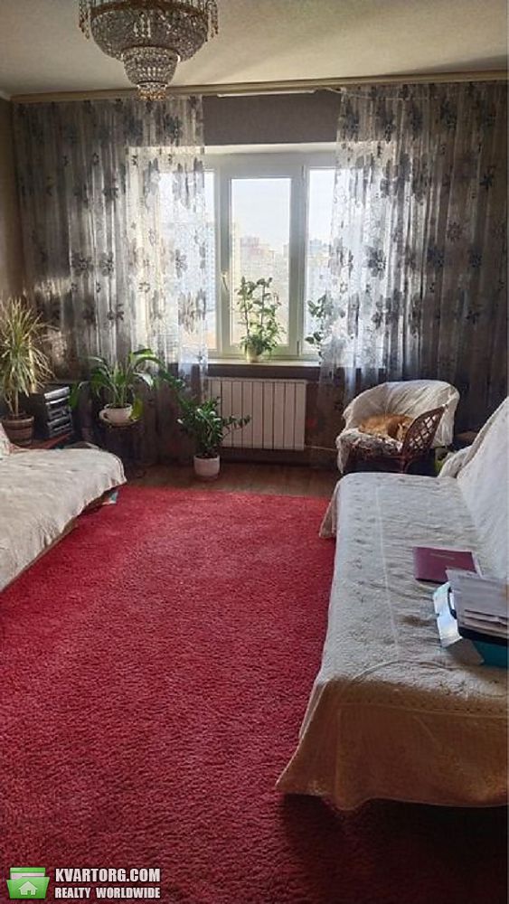 Sell 2-room apartment. Киев,  Радунская — photo 1
