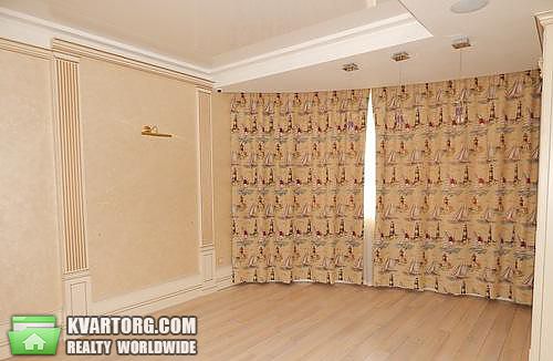Sell 4-room apartment. Киев,  Шевченко бул — photo 2
