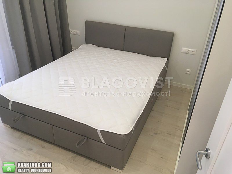 Rent out 1-room apartment. Киев, Маккейна Джона — photo 3