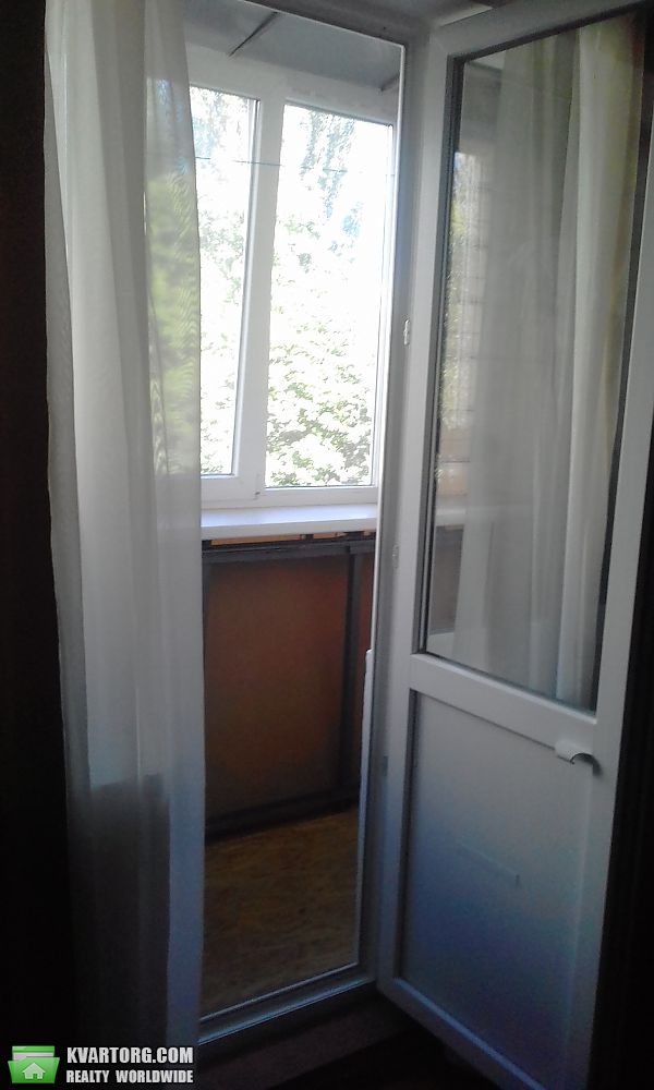 Rent out 2-room apartment. Киев, Белецкая — photo 9